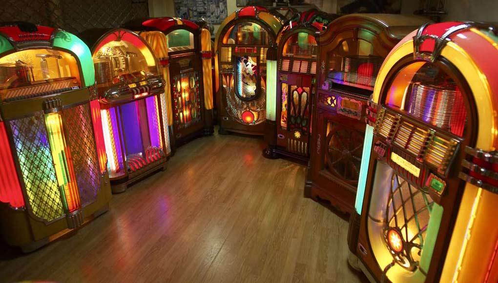 Lionel Bontemps Malakoff boutique juke box classic
